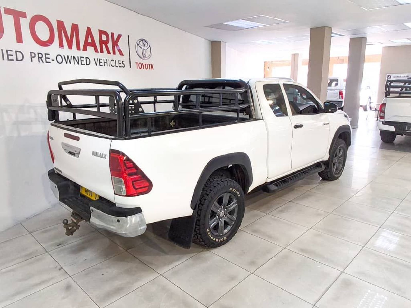 2022 Toyota Hilux photo 4