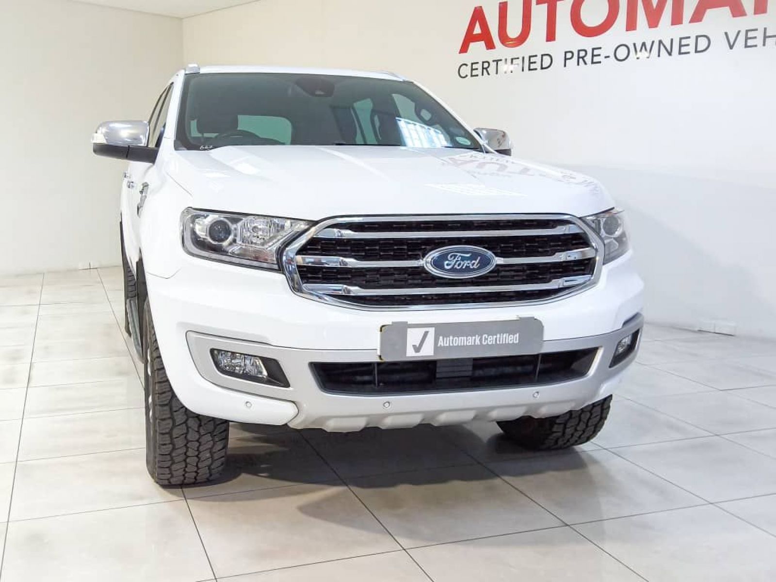 2019 Ford Everest photo 1
