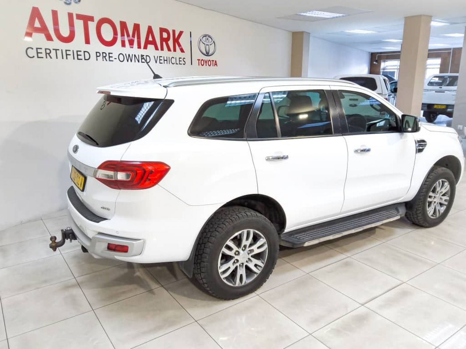 2019 Ford Everest photo 4