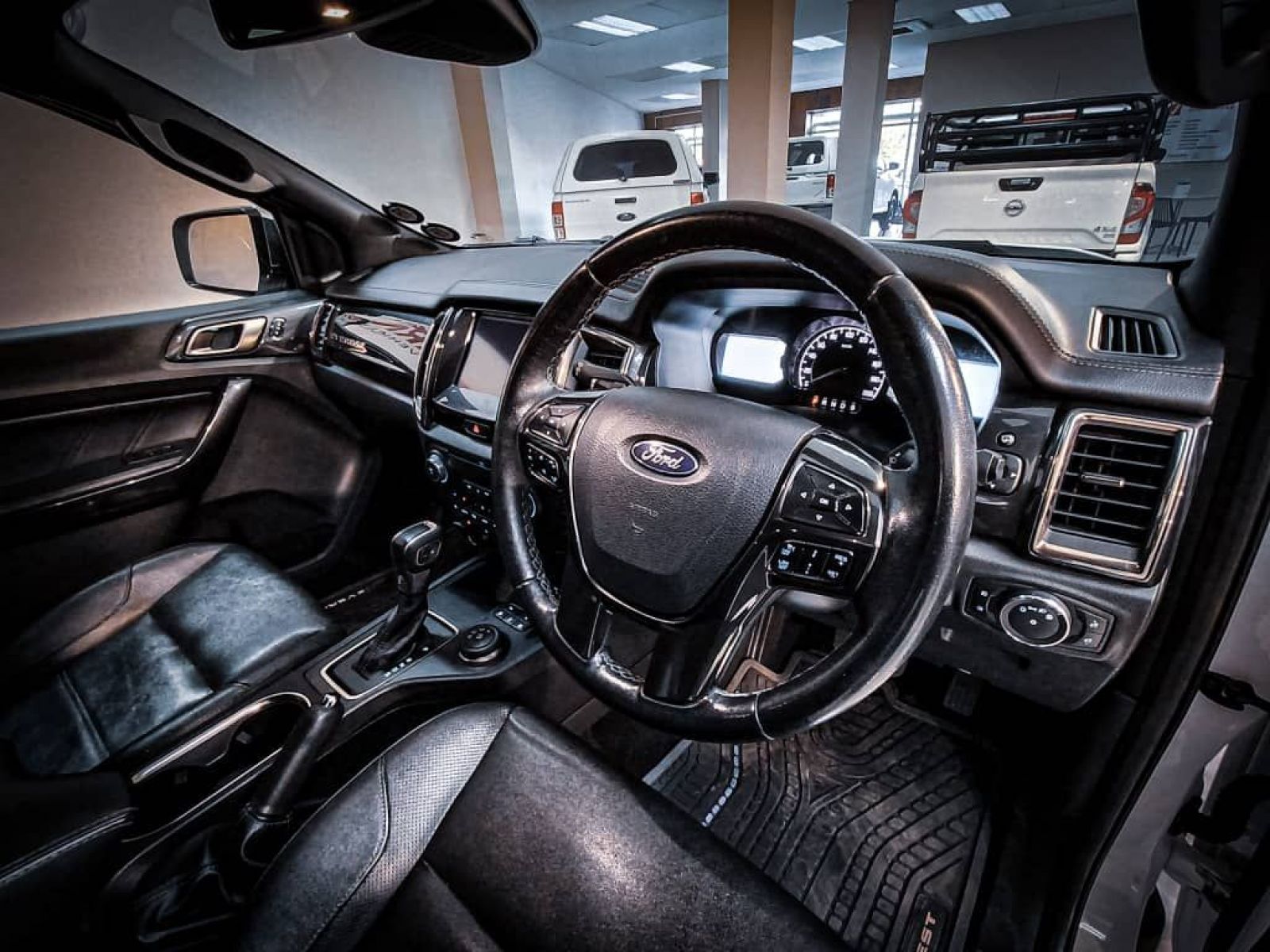 2019 Ford Everest photo 5