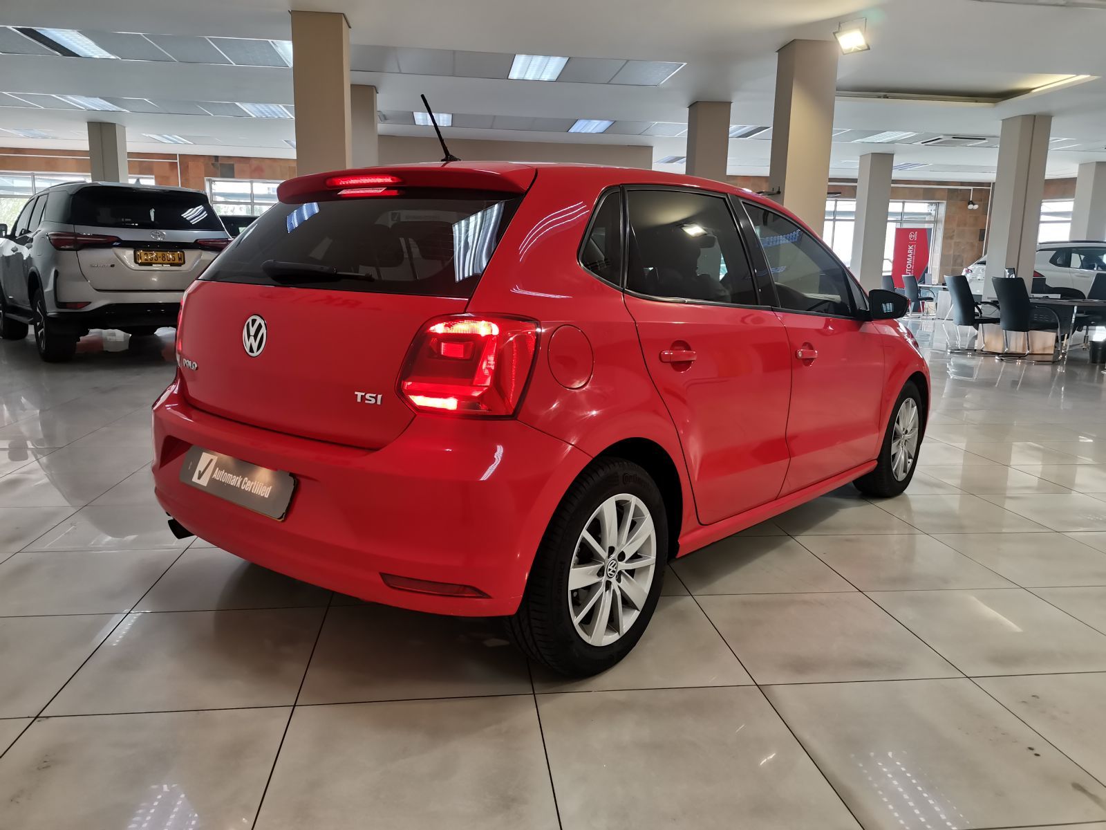 2016 Volkswagen Polo photo 7