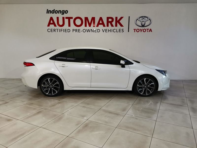 2021 Toyota Corolla photo 2