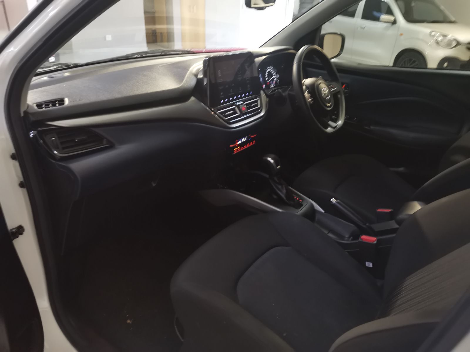 2024 Toyota Starlet photo 9