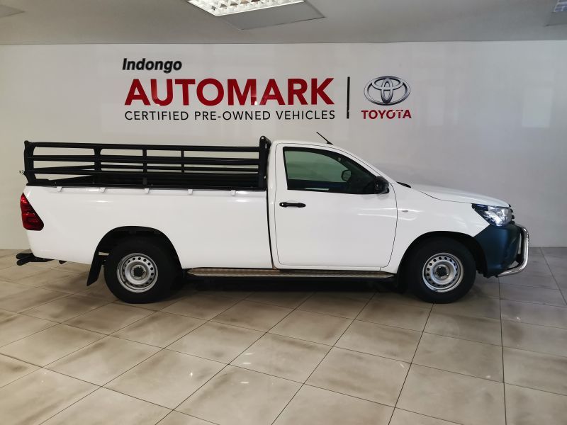 2018 Toyota Hilux photo 2