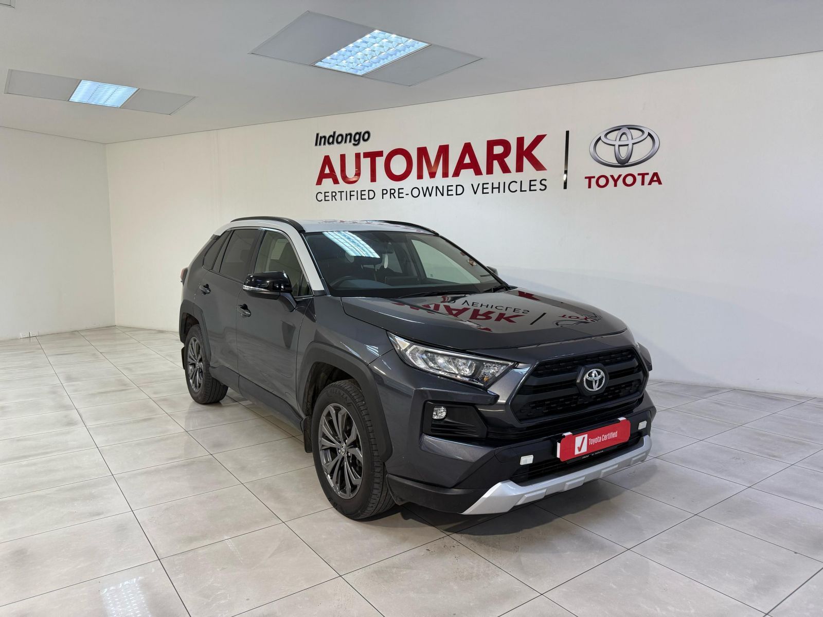 2023 Toyota Rav4 photo 1