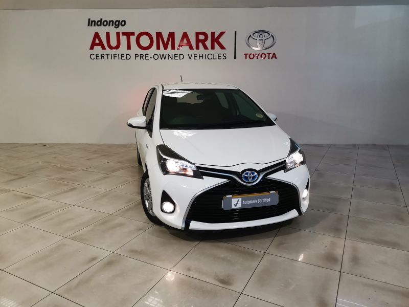 2016 Toyota Yaris photo 1