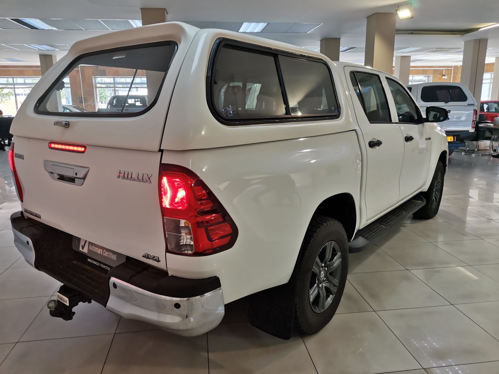 2021 Toyota Hilux photo 7