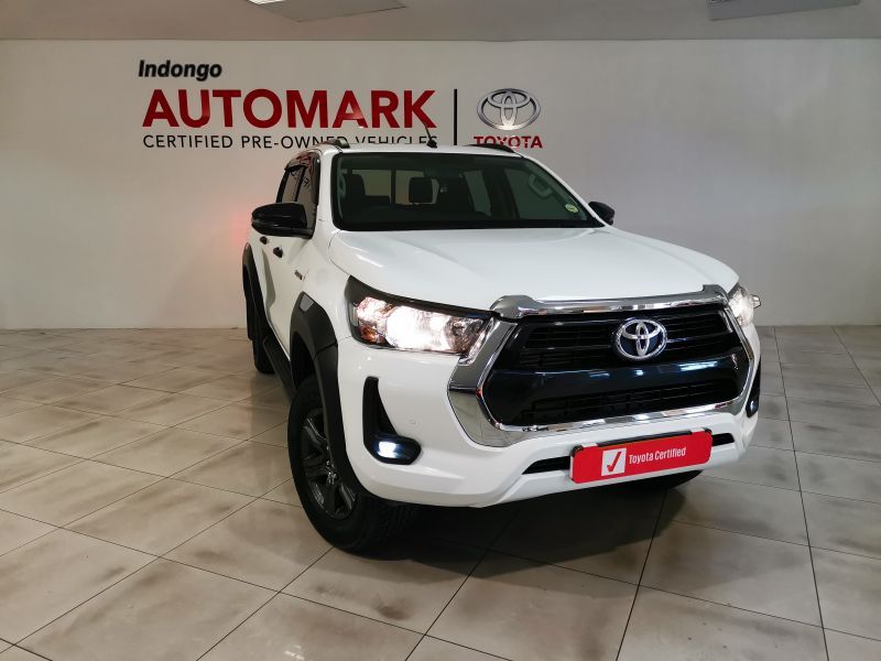 2022 Toyota Hilux photo 1