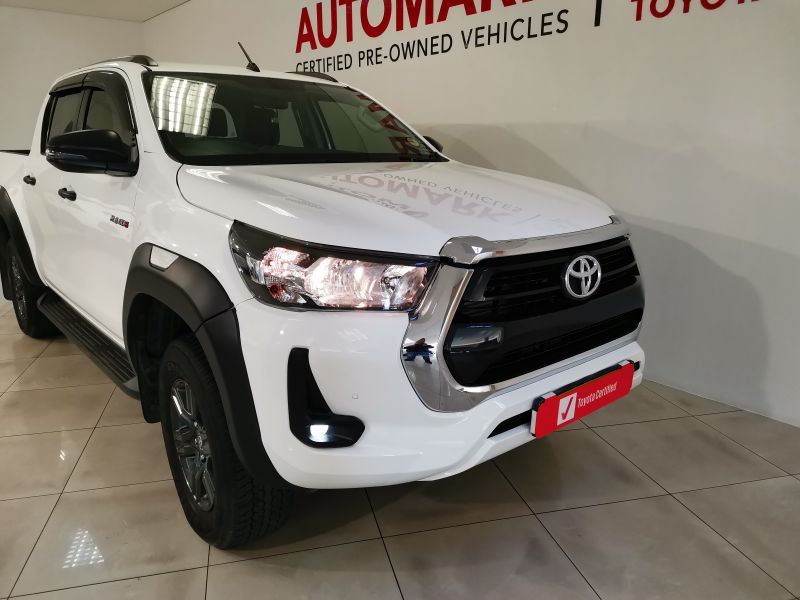 2022 Toyota Hilux photo 3