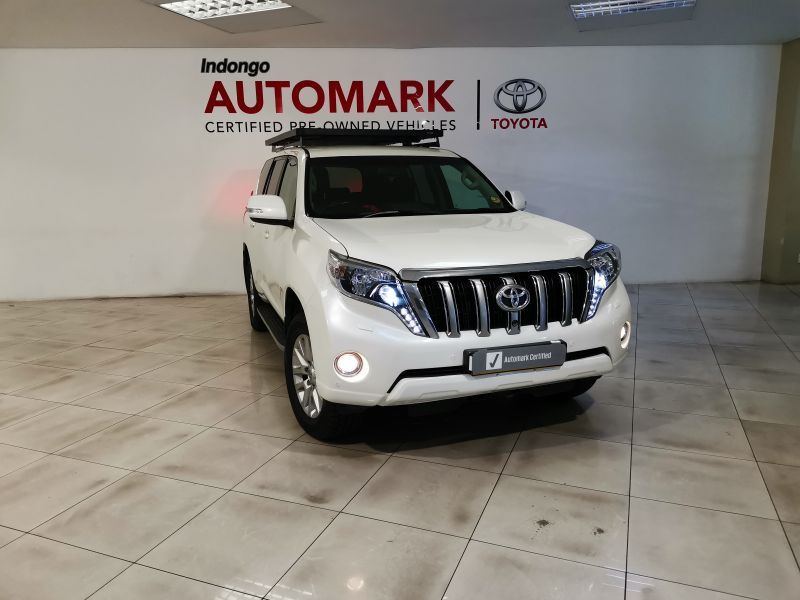 2016 Toyota Prado photo 1