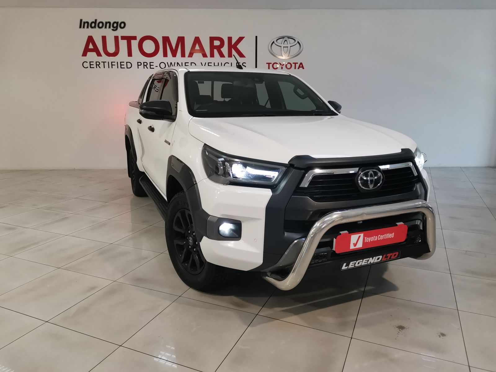 2021 Toyota Hilux photo 1