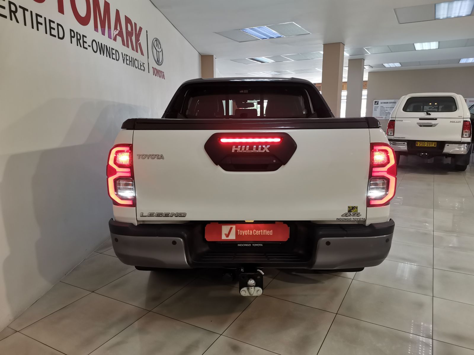 2021 Toyota Hilux photo 6