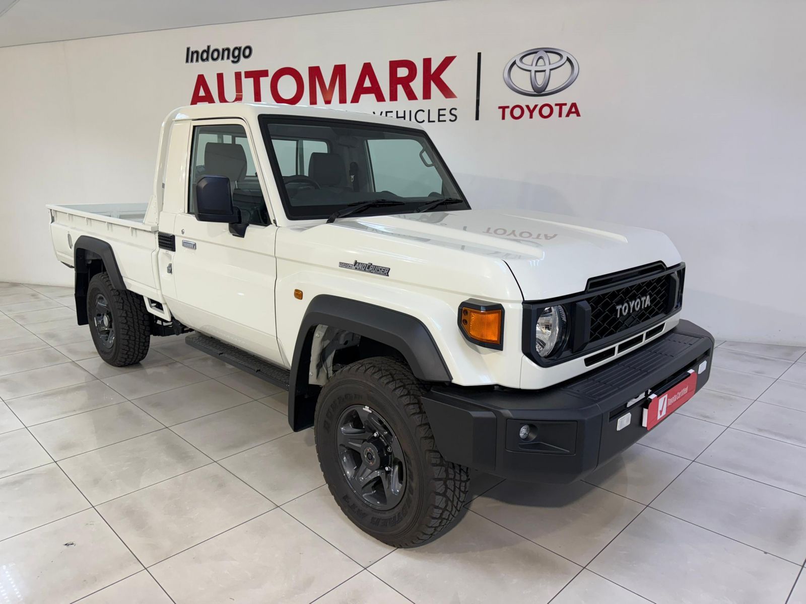 2025 Toyota Land Cruiser photo 1