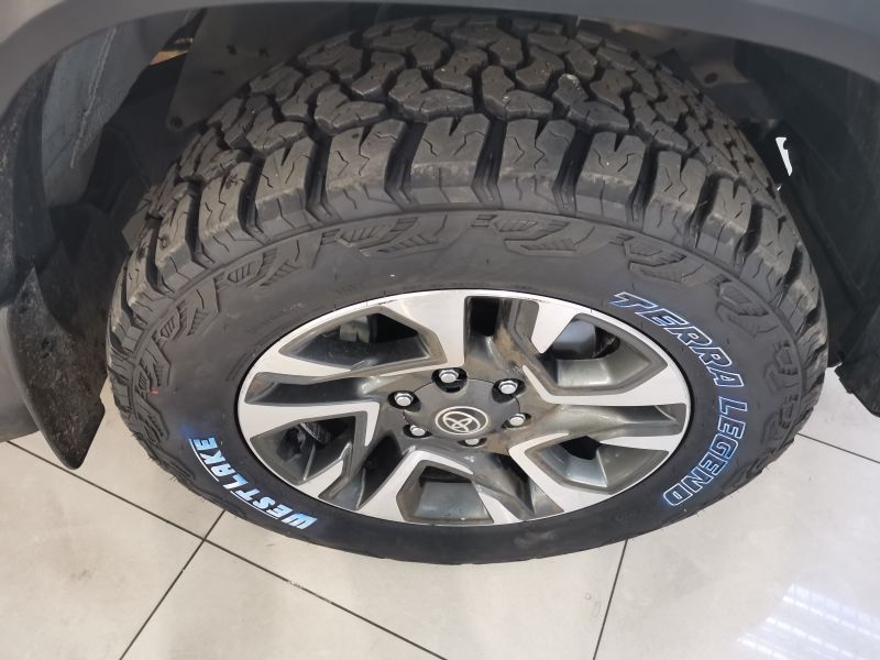 2023 Toyota Fortuner photo 3