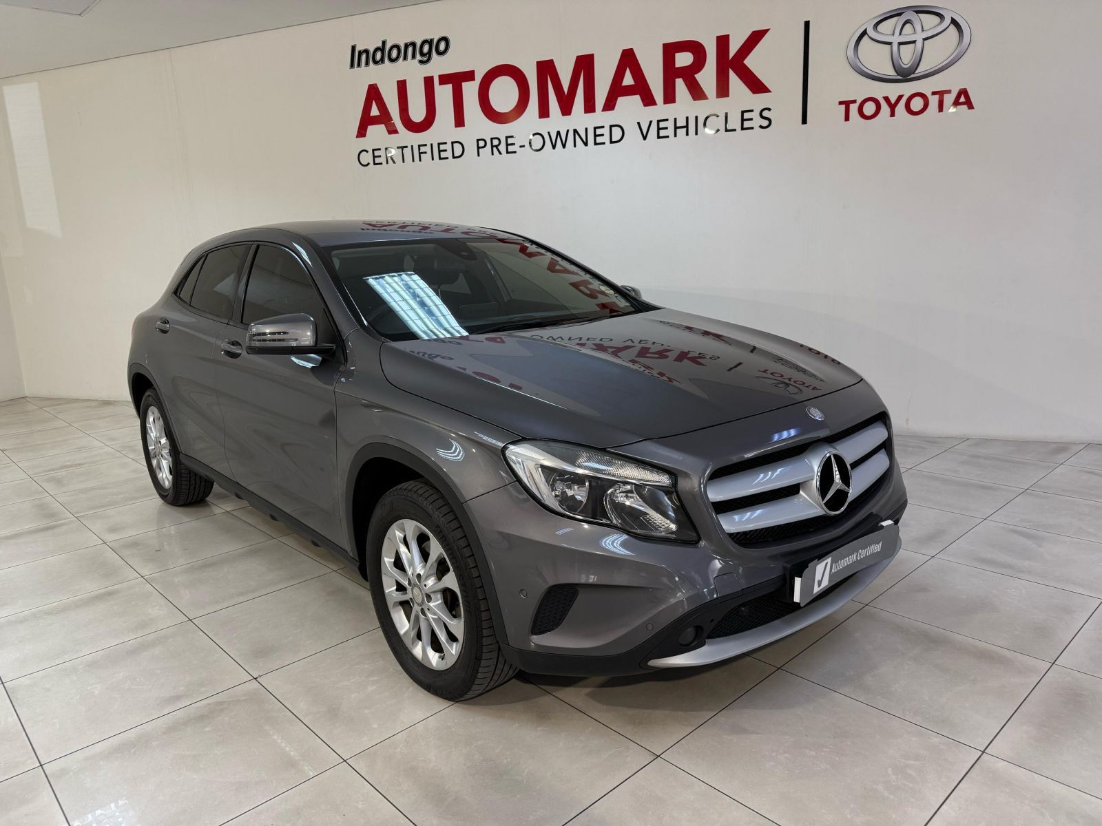 2017 Mercedes-Benz GLA Class photo 1