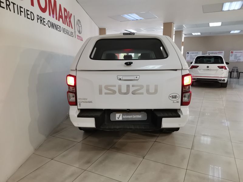 2023 Isuzu D-MAX photo 6