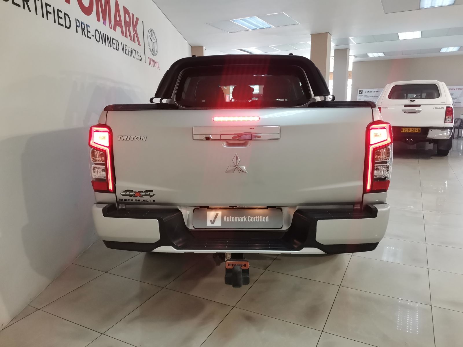 2022 Mitsubishi Triton photo 6