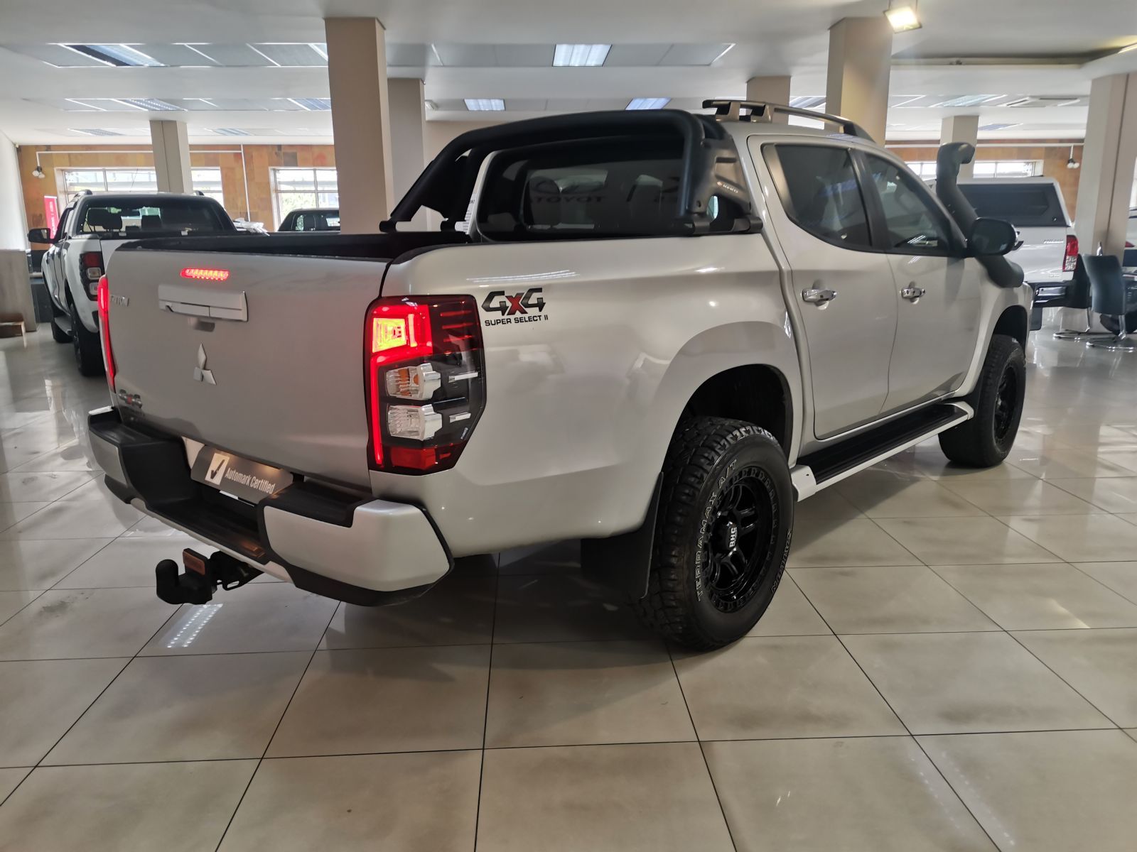 2022 Mitsubishi Triton photo 7