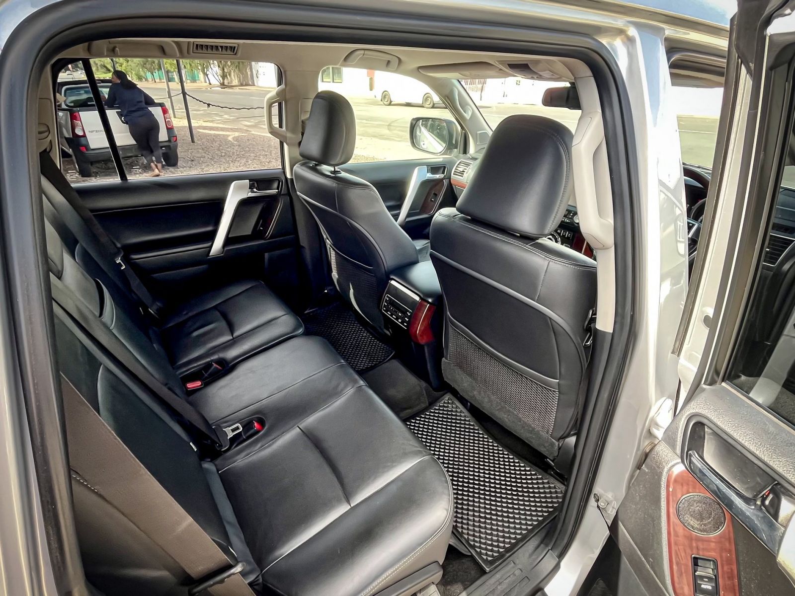 2014 Toyota Prado photo 8
