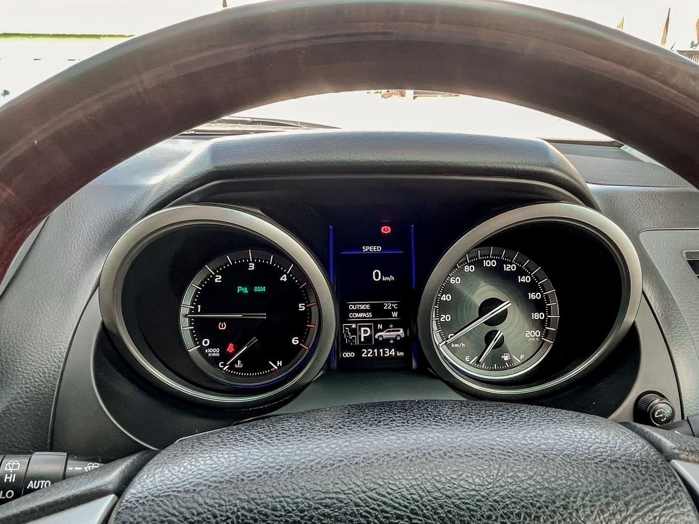 2014 Toyota Prado photo 9