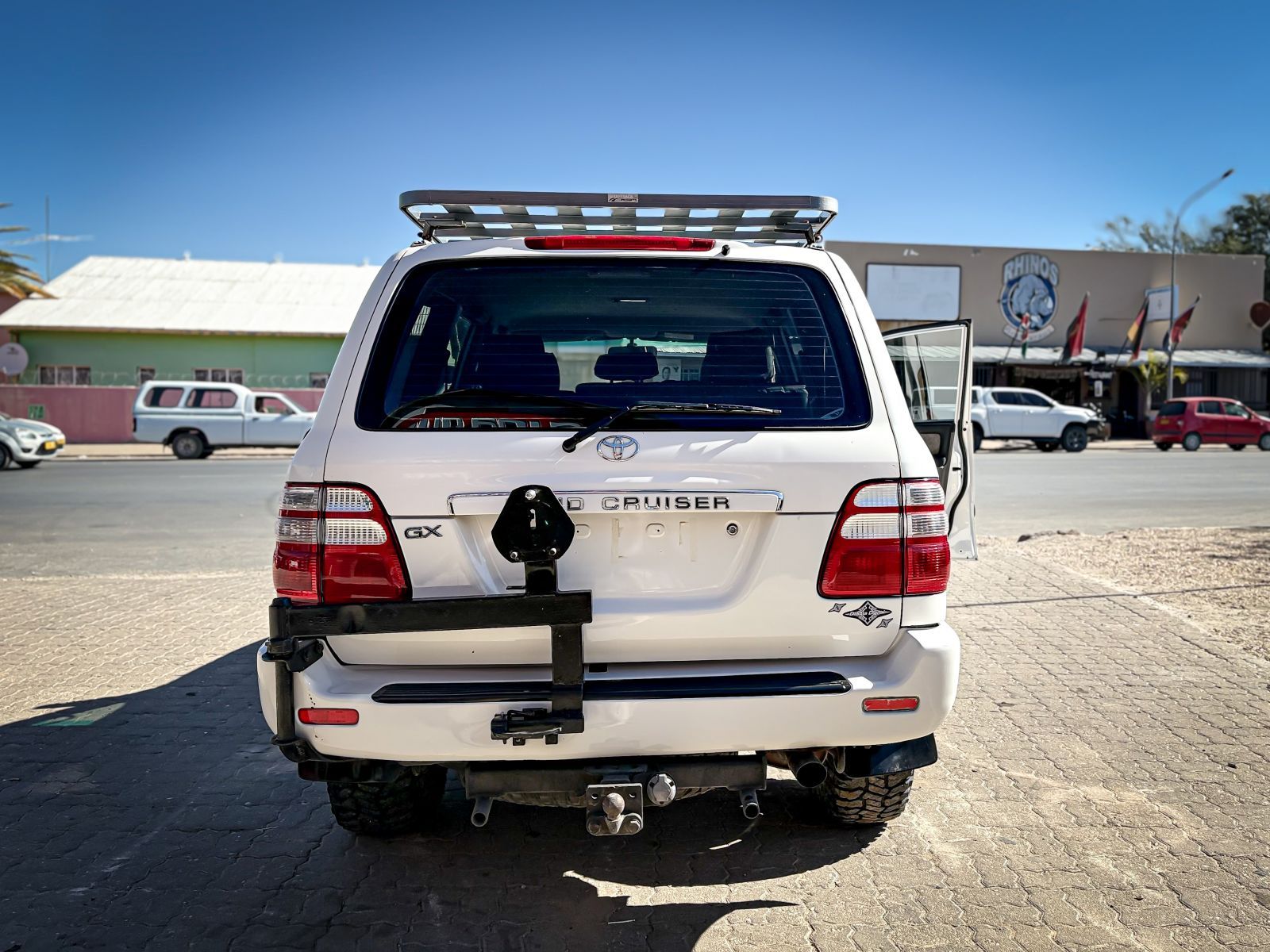2002 Toyota Land Cruiser photo 5