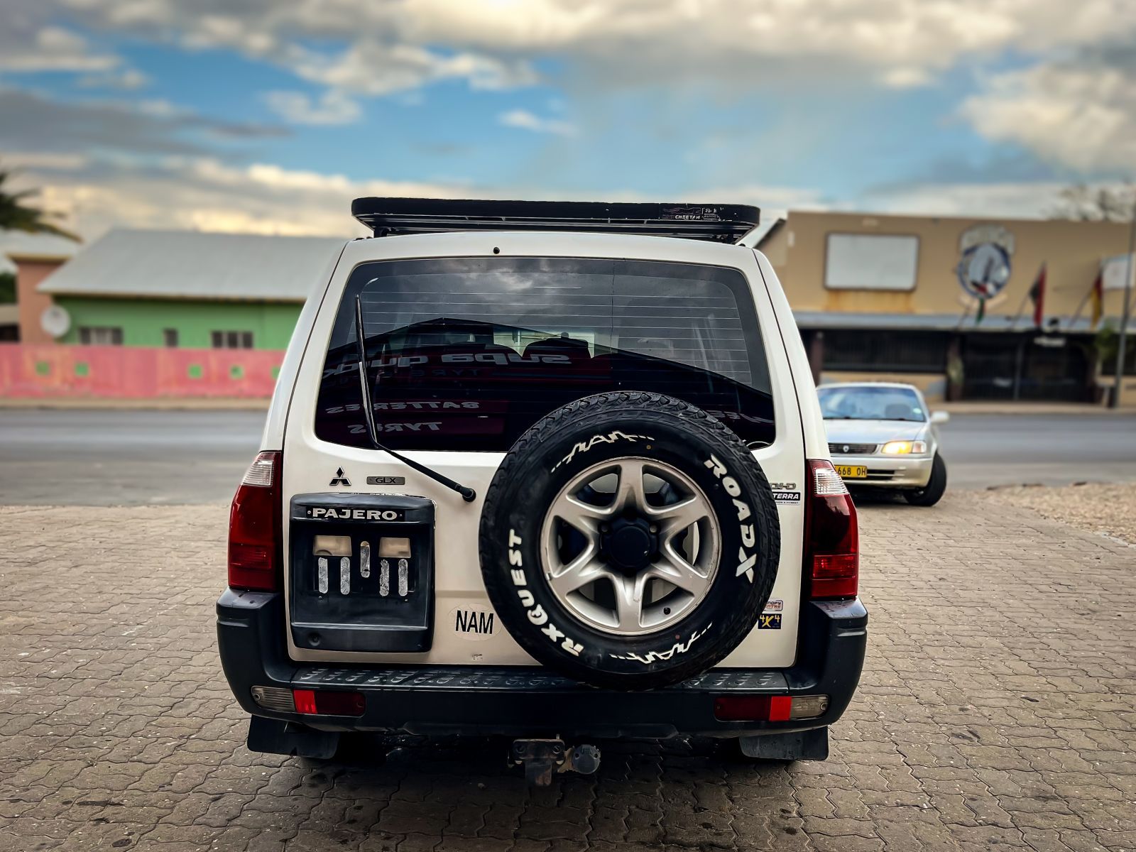 2008 Mitsubishi Pajero photo 5