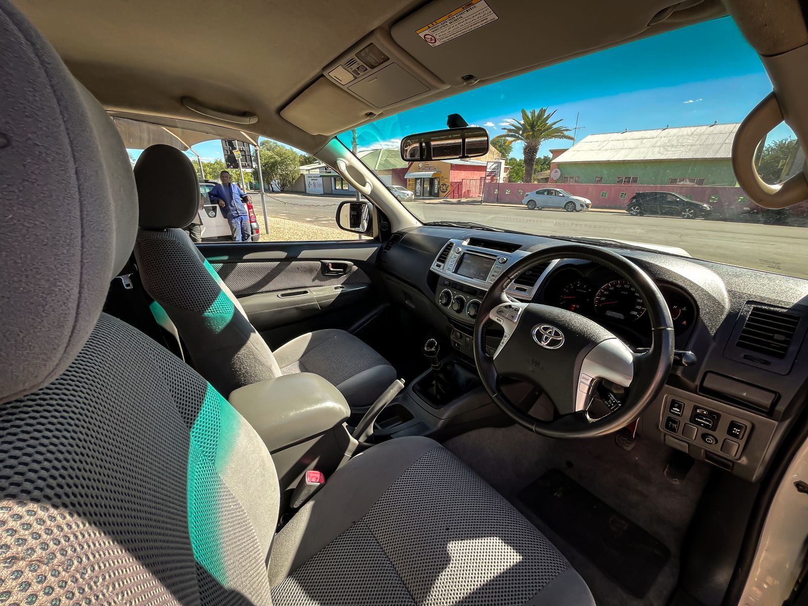 2014 Toyota Hilux photo 5