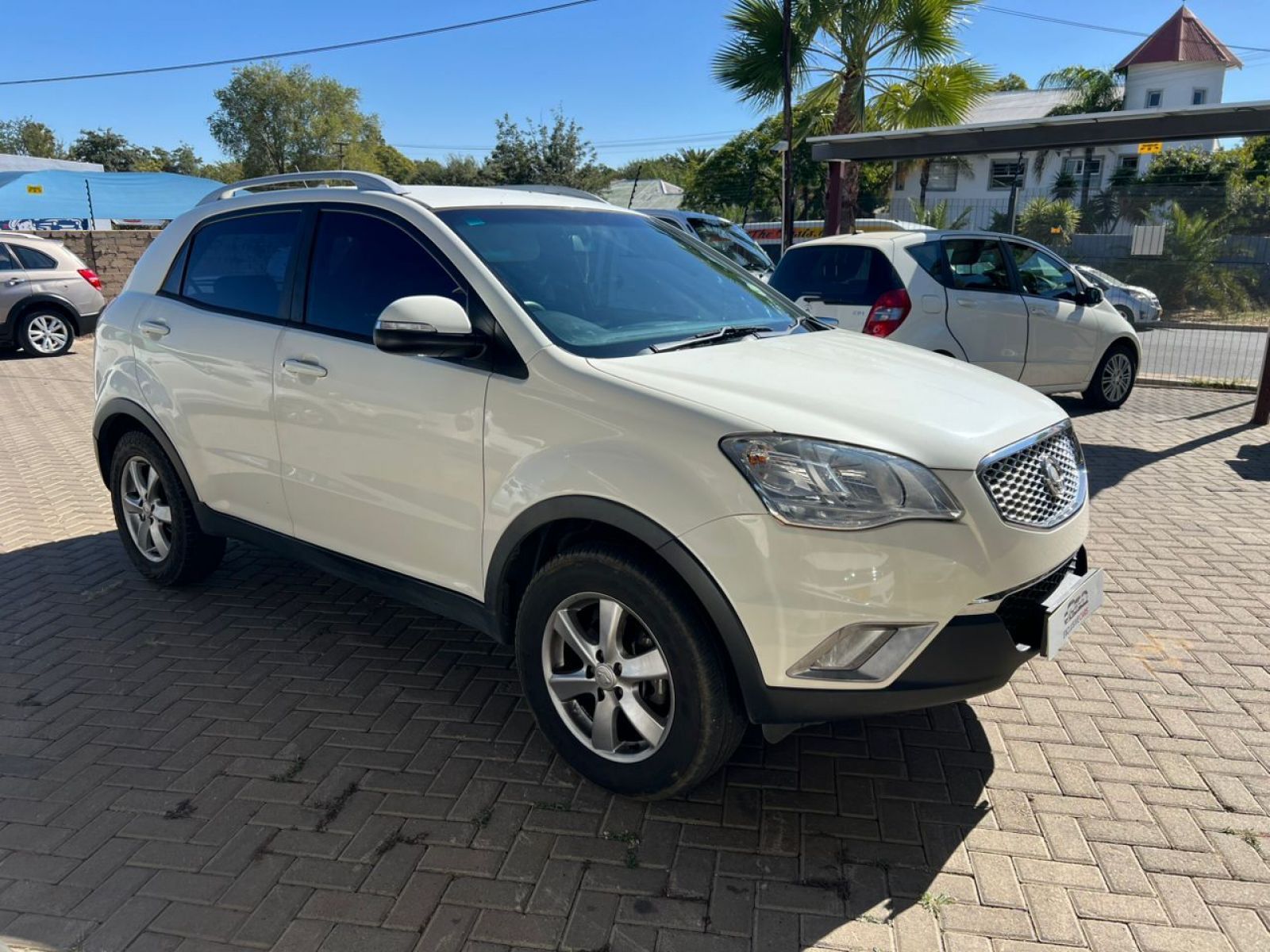 2015 Ssangyong Korando 2.0 photo 1