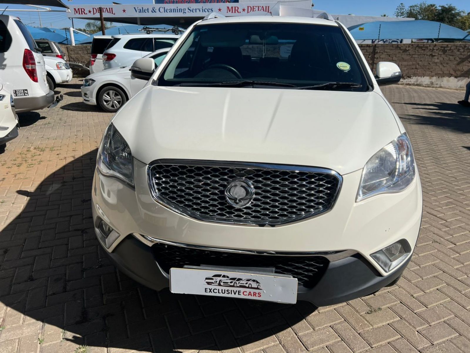 2015 Ssangyong Korando 2.0 photo 2
