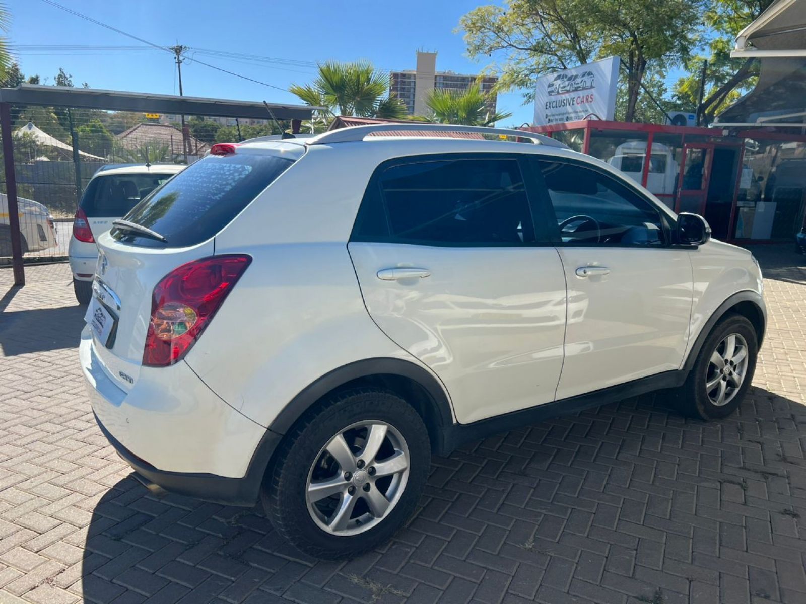 2015 Ssangyong Korando 2.0 photo 4