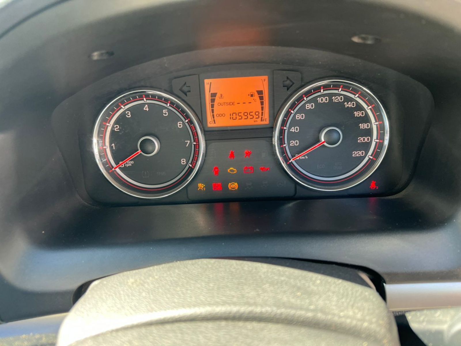 2015 Ssangyong Korando 2.0 photo 9