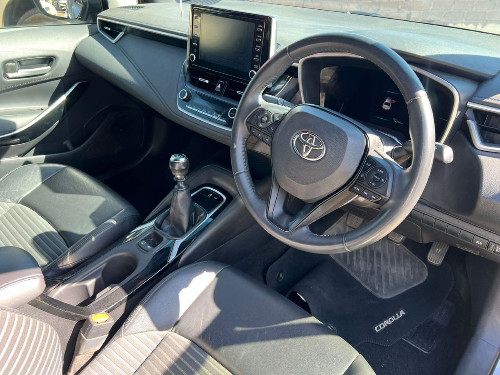 2021 Toyota Corolla photo 7