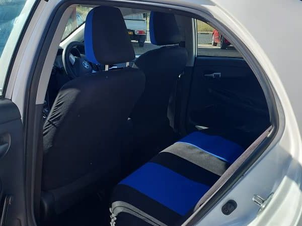 2015 Toyota Corolla photo 7