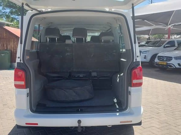 2010 Volkswagen Caravelle photo 8