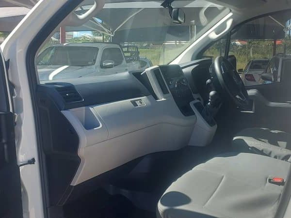 2023 Toyota Quantum photo 6