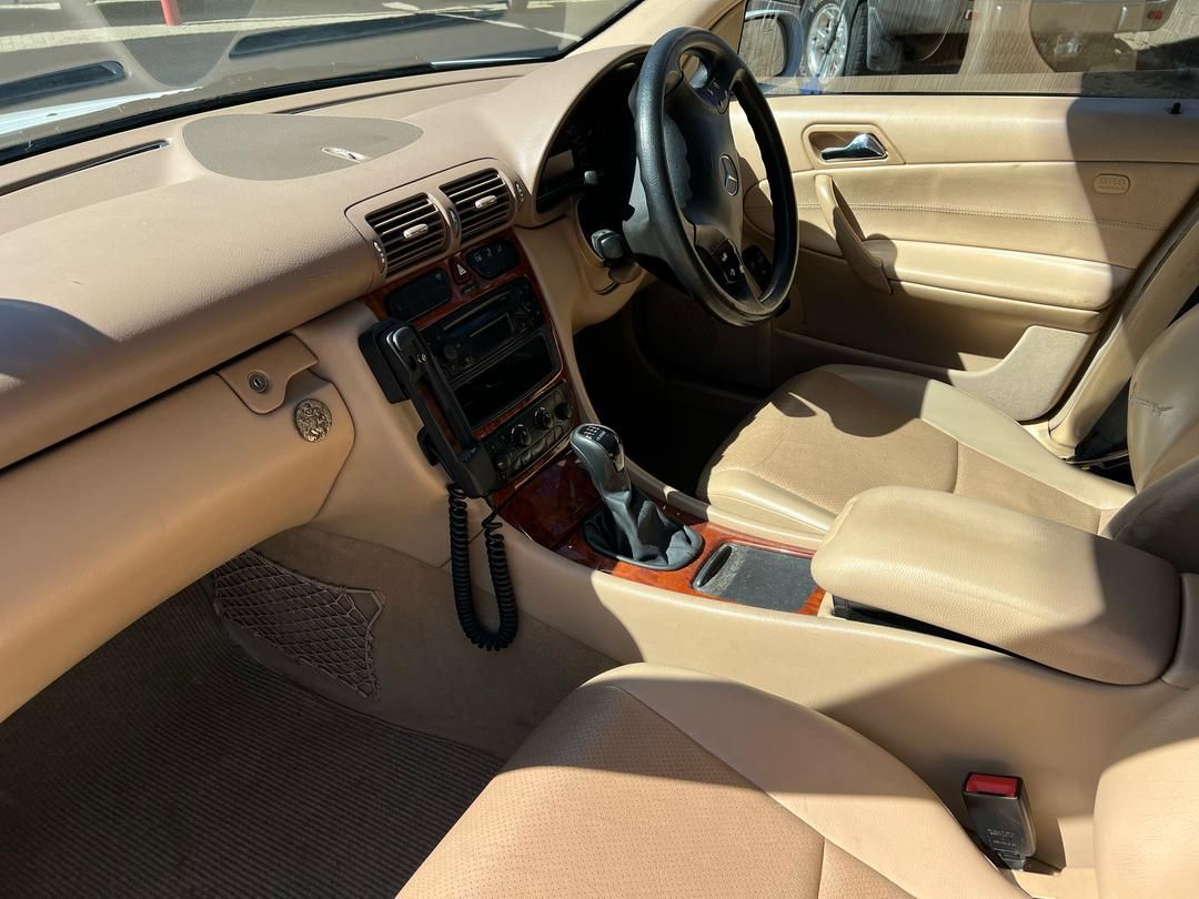 2001 Mercedes-Benz C Class photo 13