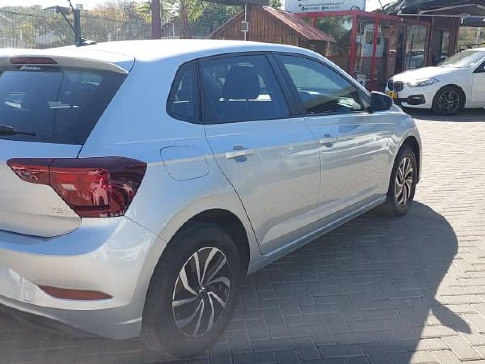 2024 Volkswagen Polo photo 3