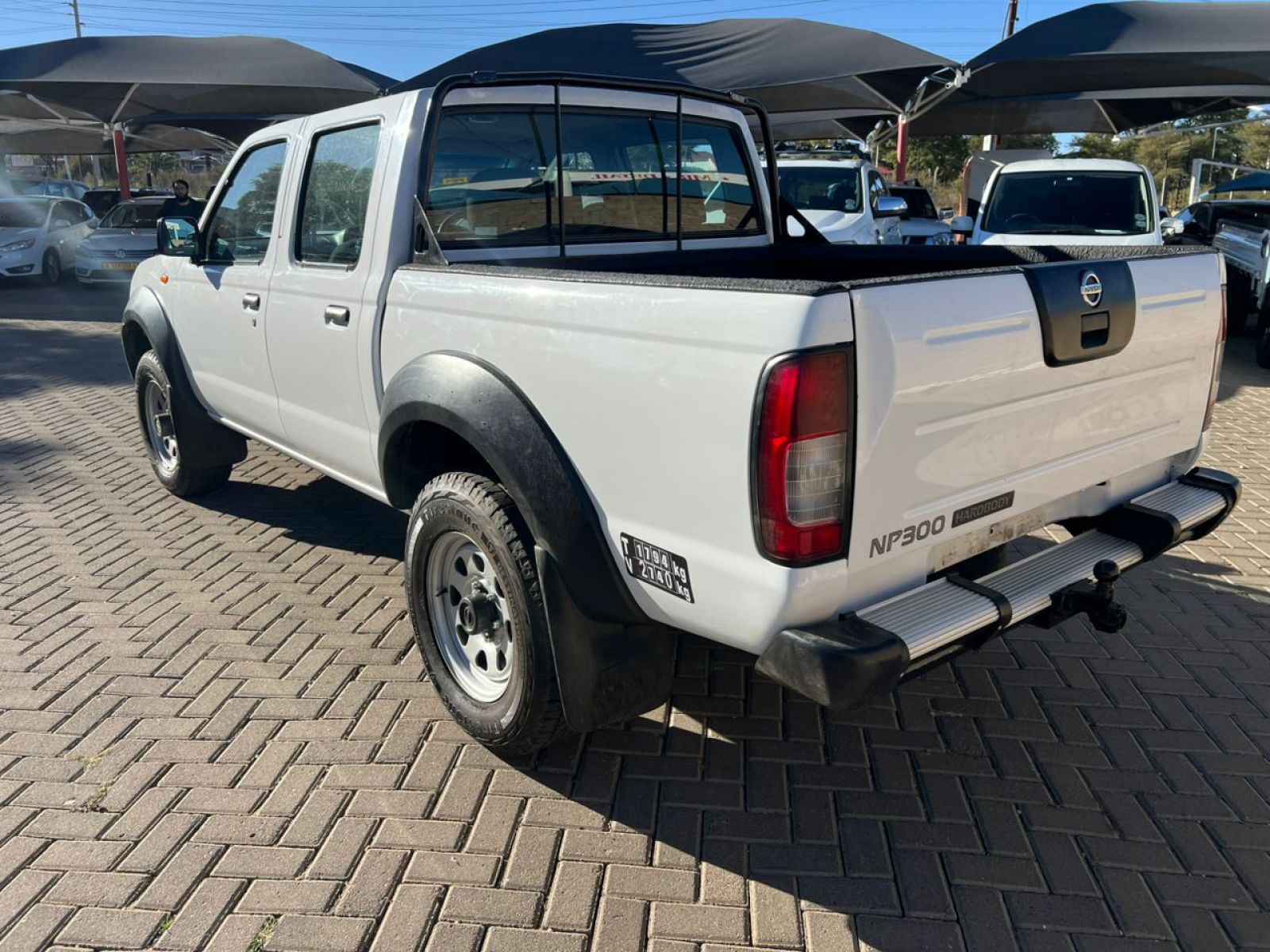2021 Nissan NP300 photo 5