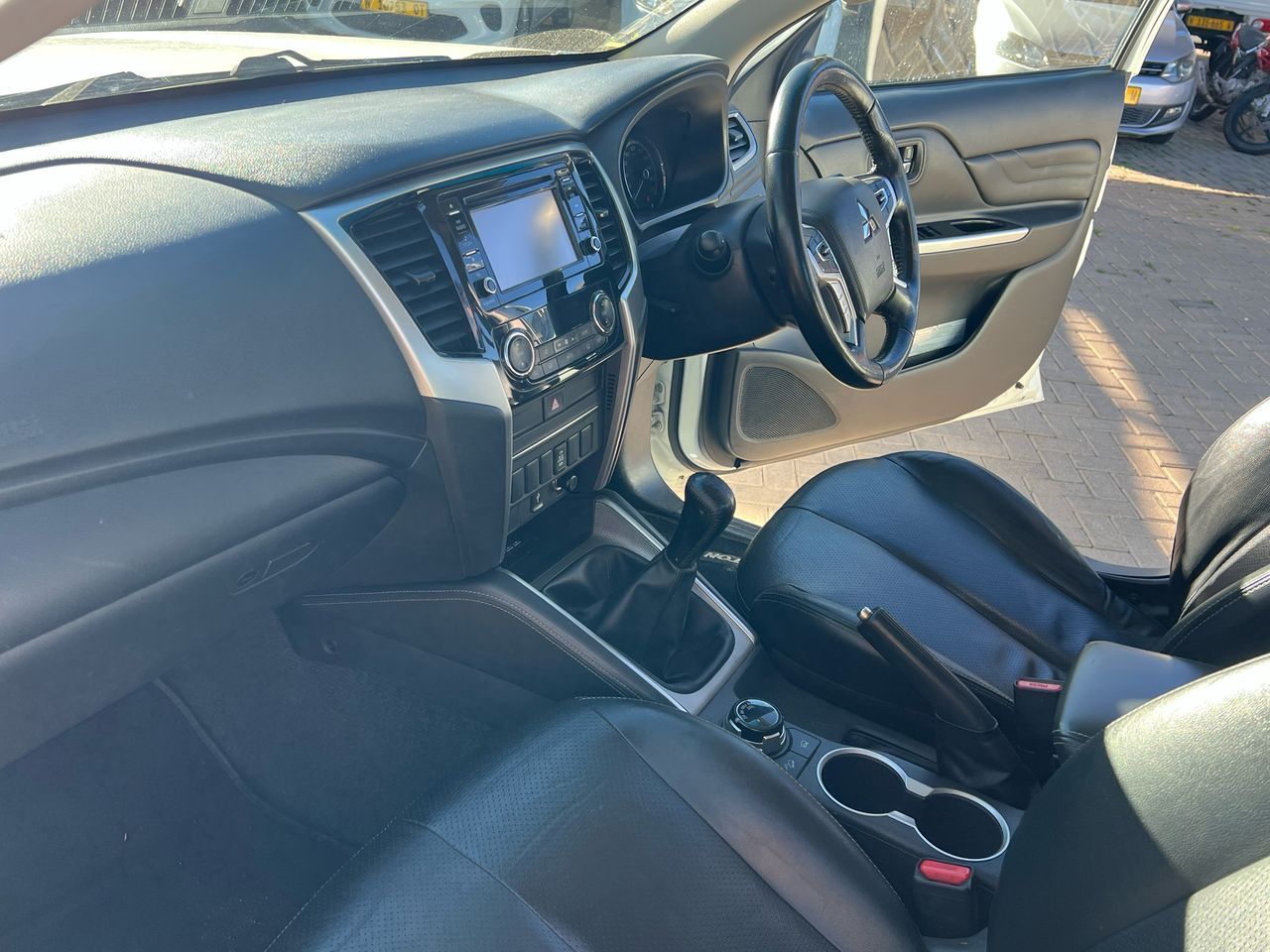 2021 Mitsubishi Triton photo 10