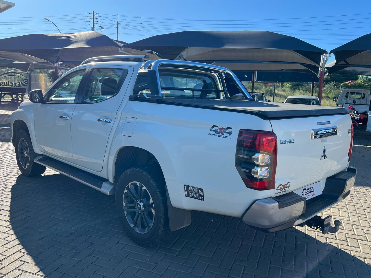 2021 Mitsubishi Triton photo 5