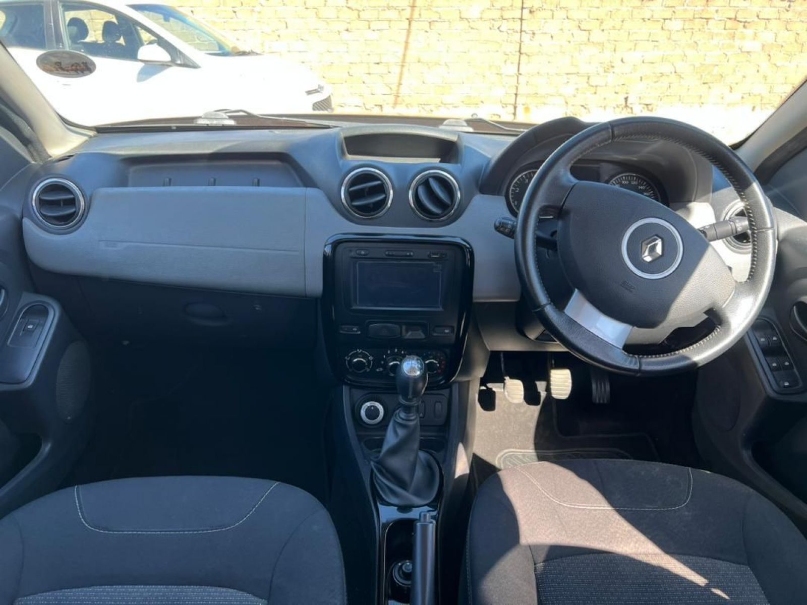 2014 Renault Duster photo 7