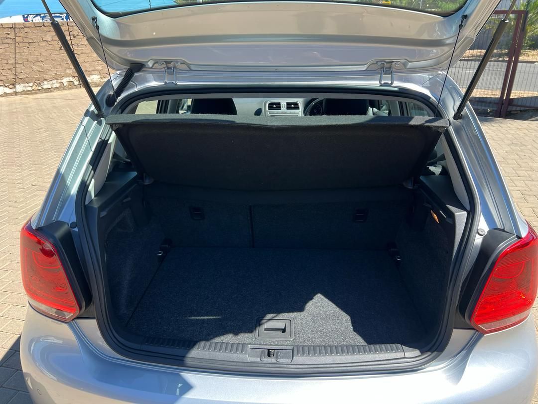 2013 Volkswagen Polo photo 14