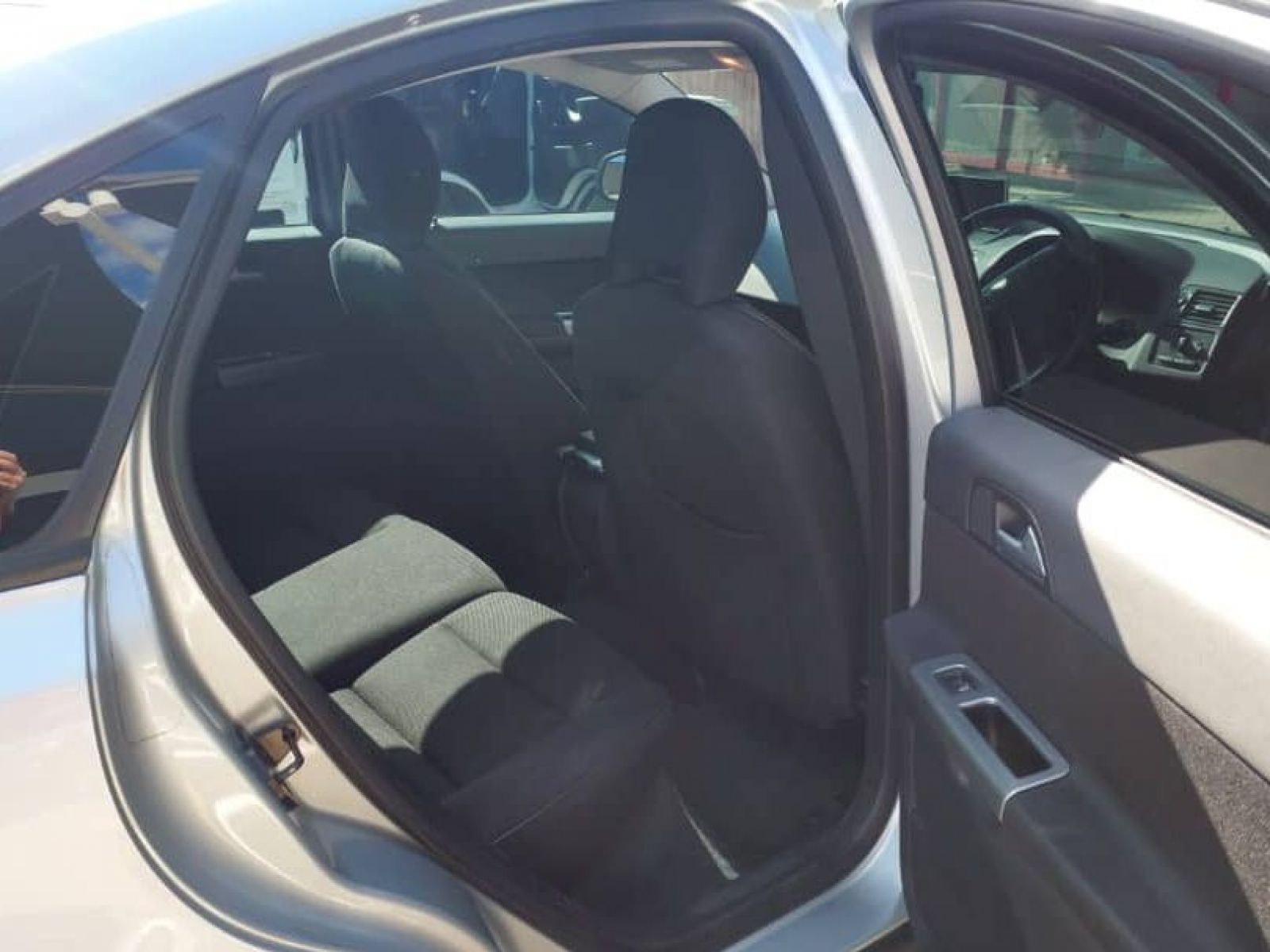 2010 Volvo S40 photo 4