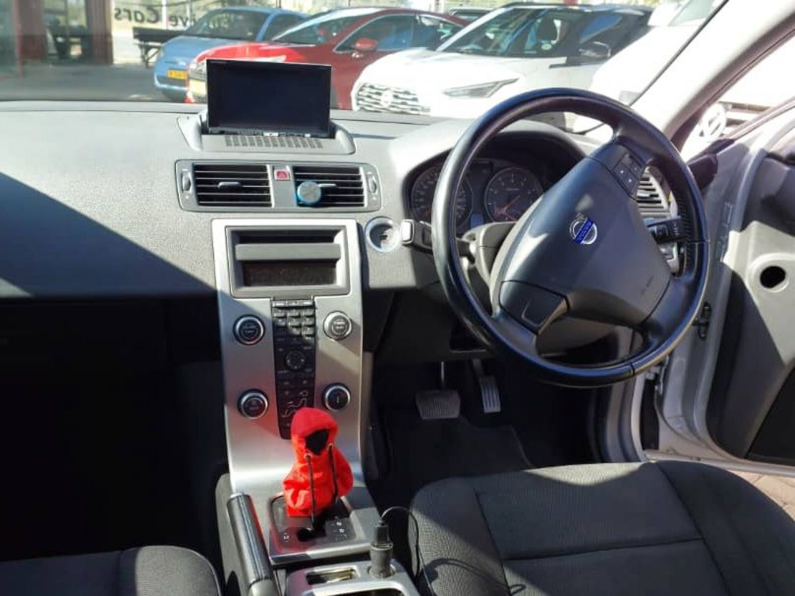 2010 Volvo S40 photo 7