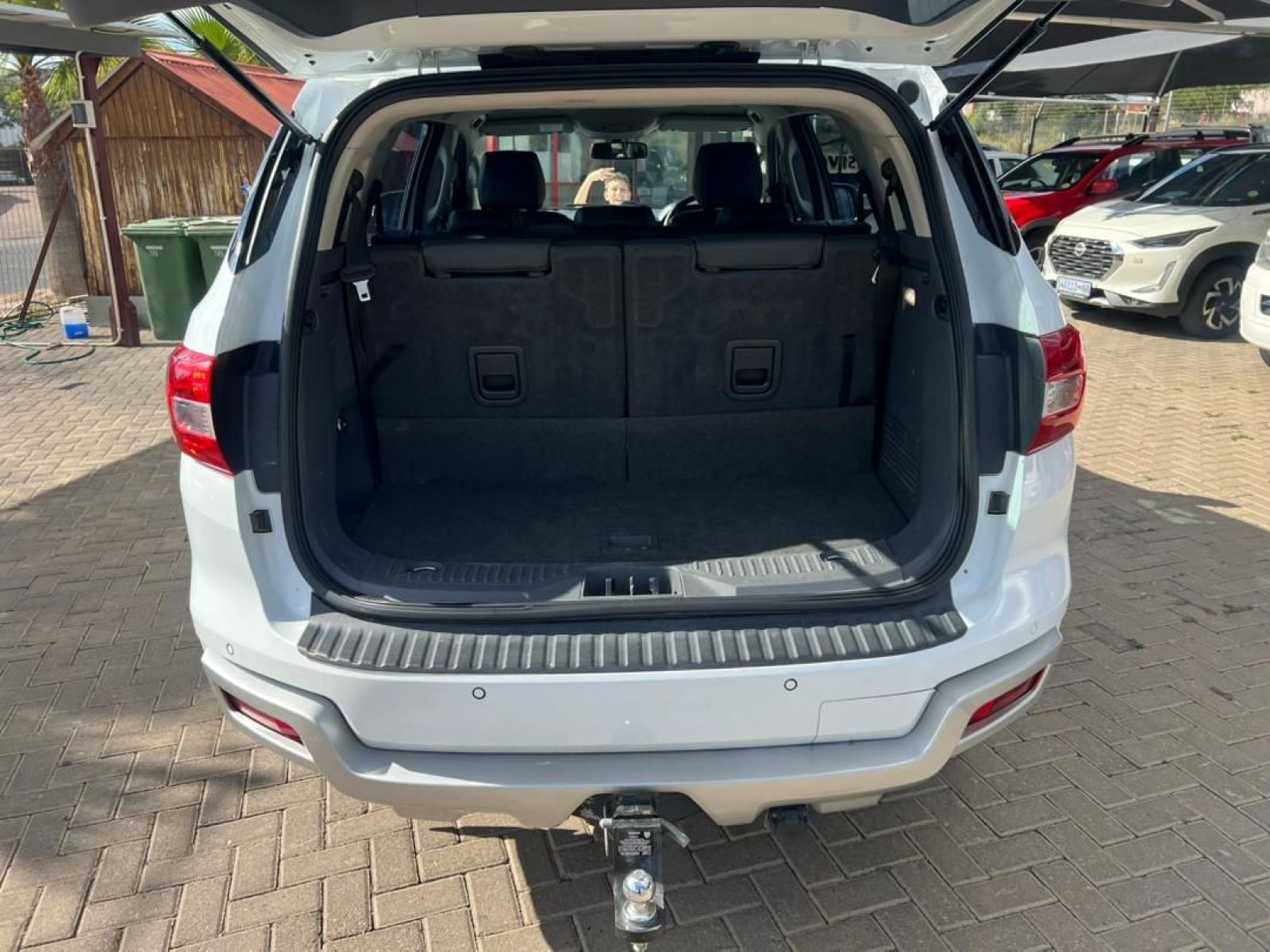 2017 Ford Everest photo 6