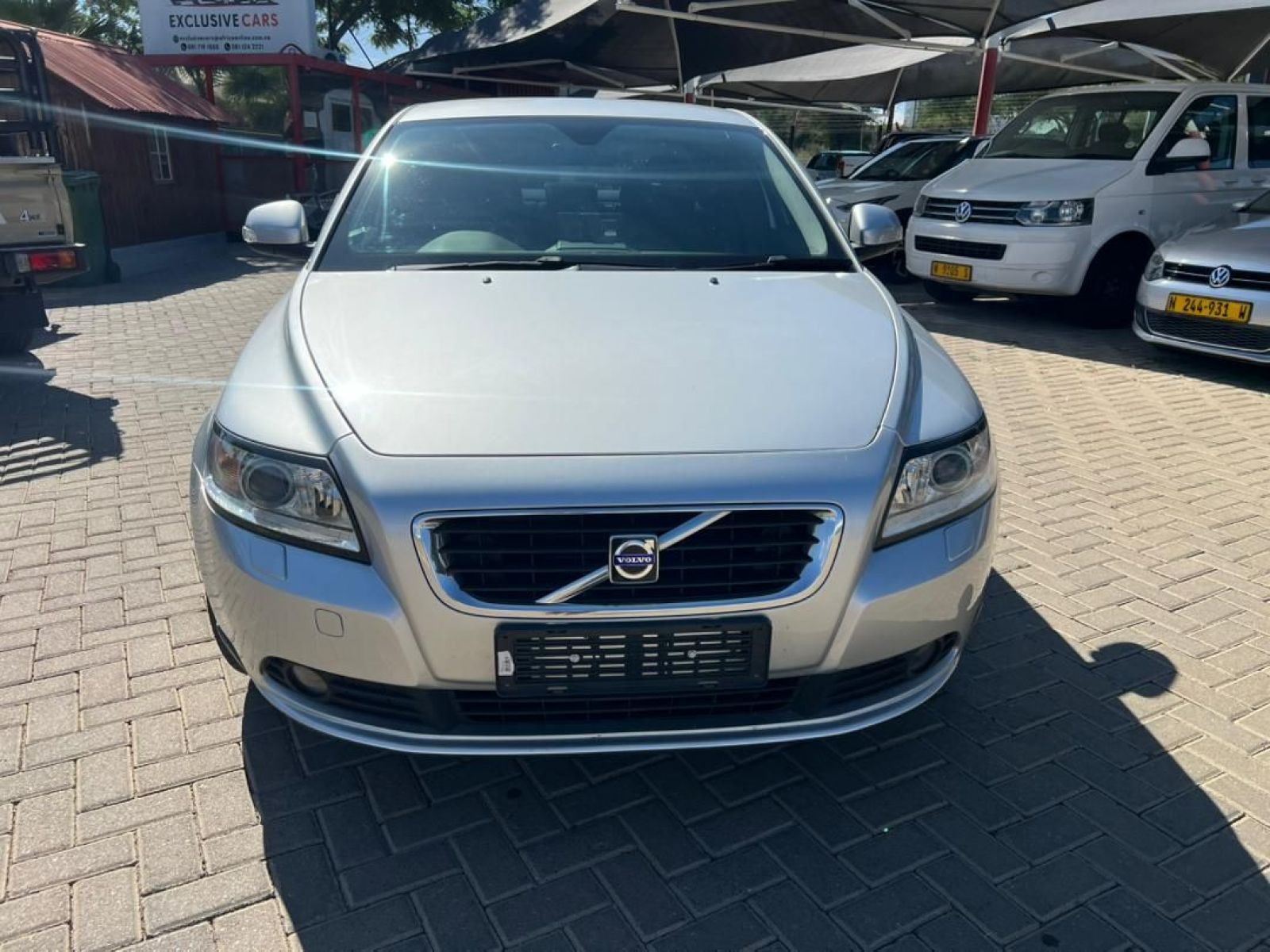 2010 Volvo S40 2.0 Petrol photo 2