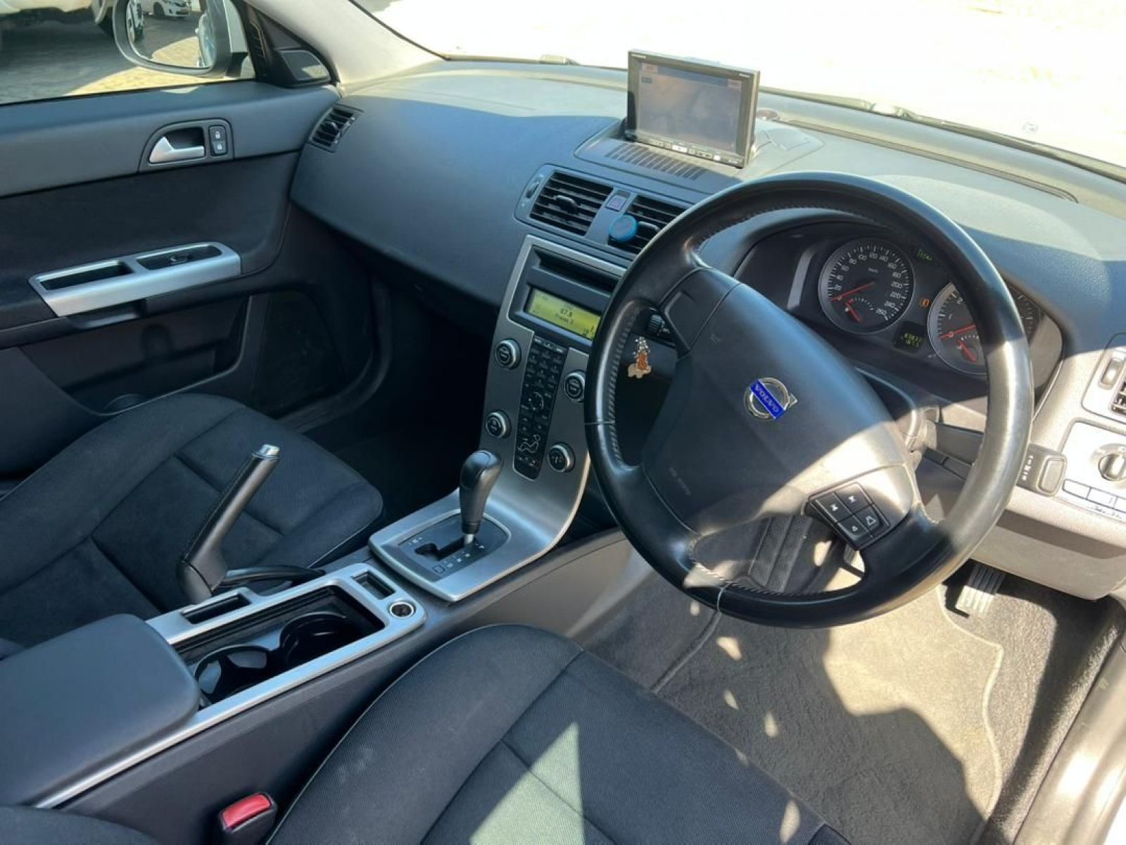2010 Volvo S40 2.0 Petrol photo 7