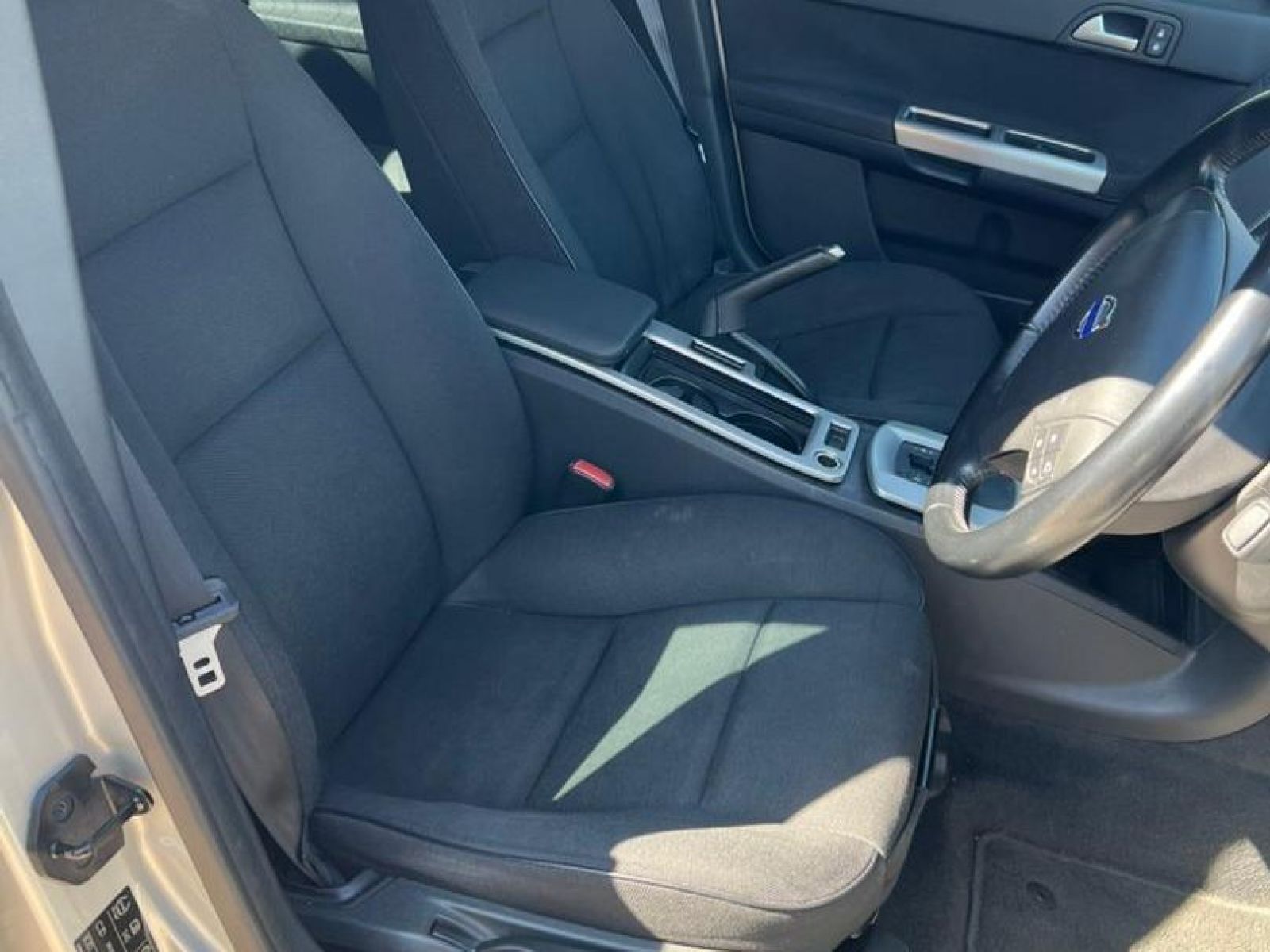2010 Volvo S40 2.0 Petrol photo 9