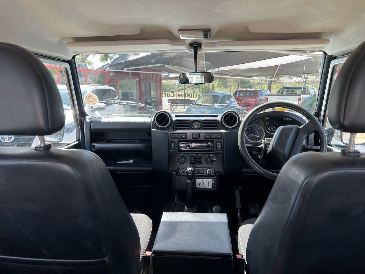 2008 Land Rover Defender photo 5