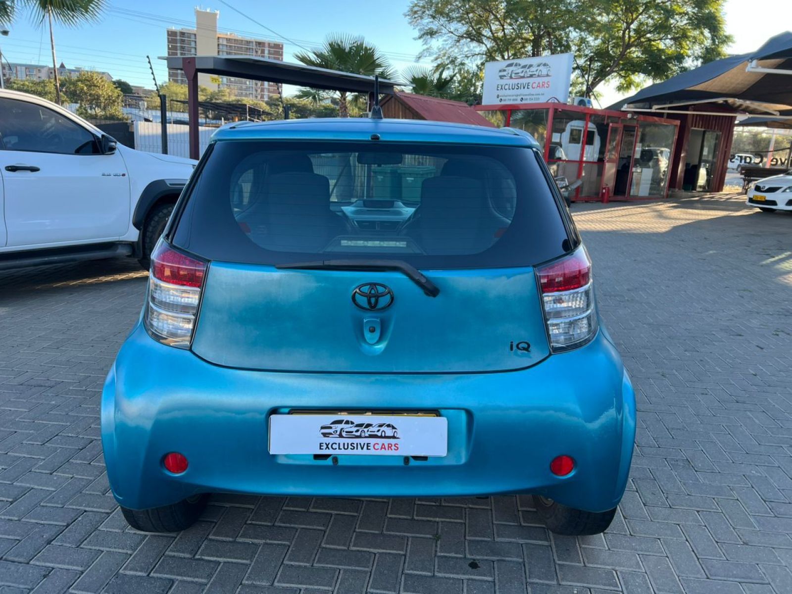 2010 Toyota IQ photo 2